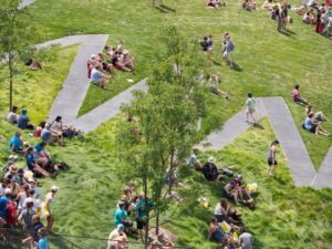 Save this picture!ASLA 2018 Professional General Design Honor Award. Walker Art Center Wurtele Upper Garden, Minneapolis, Minnesota. Inside | Outside + HGA / Theodore Lee. Image Courtesy of The DirtASLA 2018 Professional General Design Honor Award. Walker Art Center Wurtele Upper Garden, Minneapolis, Minnesota. Inside | Outside + HGA / Theodore Lee. Image Courtesy of The Dirt